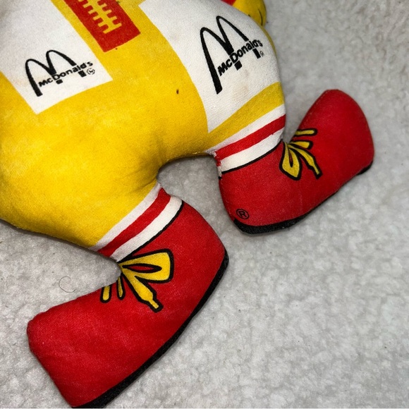 Ronald McDonald 80's plush flat stiff stuffed pillow 13" with McDonald pin READ - Picture 10 of 12
